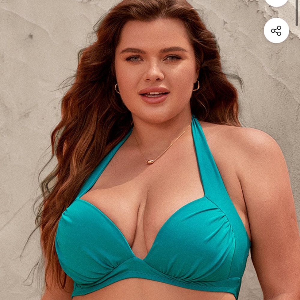 NWT Cupshe Chaya Halter Back Tie Plus Size Bikini Top